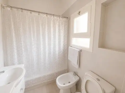 Depto Tipo Casa en Alquiler en Palermo, USD 850