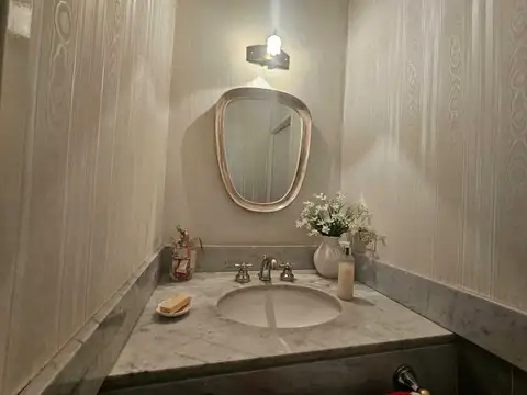 Casa en Venta en La Caballeriza, USD 330.000