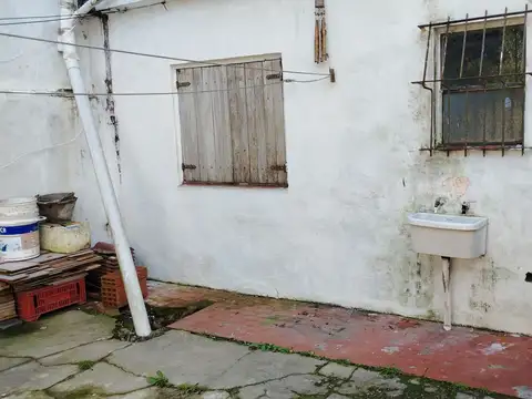 Depto Tipo Casa en Alquiler de 2 ambientes