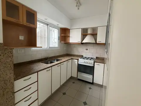Casa - Alquiler - Argentina, San Fernando - BARTOLOME MITRE 3467