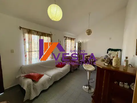 CASA EN VENTA BARRIO SAN CARLOS ZONA SUR