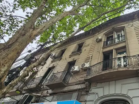 Santa Fe 3200 piso 2do - 3 amb - Apto Profesional