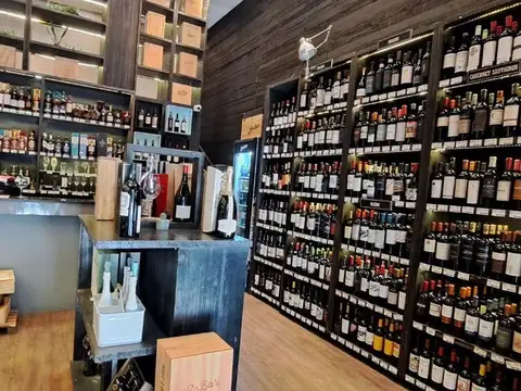 Local en Venta 80 años