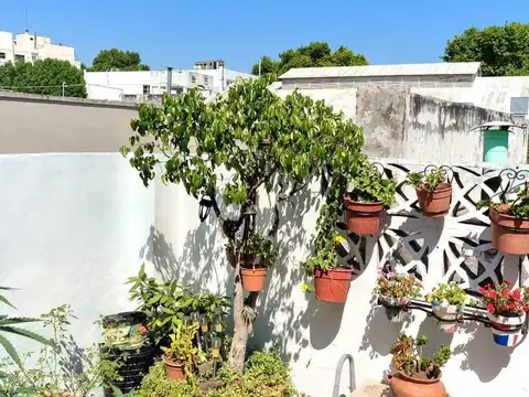 Gregoria Pérez al 3300