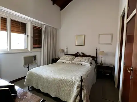 Chalet venta apto crédito Castelar Norte