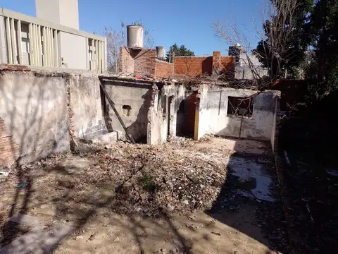 Terreno en Venta 20  mts Fondo