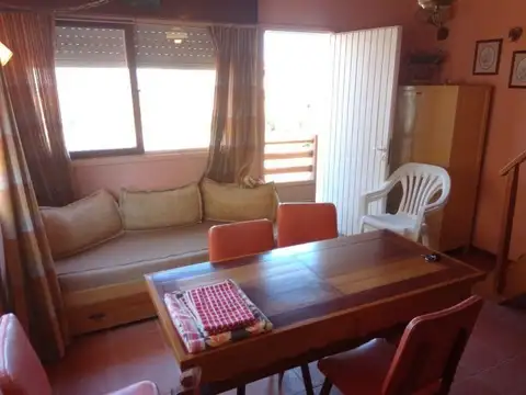 Av 1 2900, Piso 2