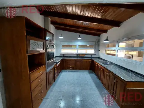 Casa en Alquiler en Neuquén, Confluencia