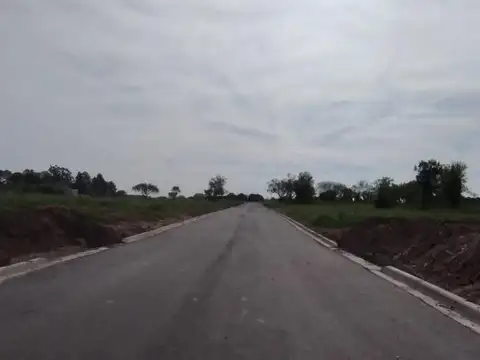 Terreno en Venta 30  mts Fondo