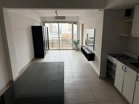 Humberto 1 3500, Piso 3