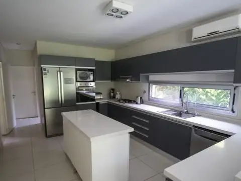 Casa en Venta en Ayres De Pilar, USD 595.000