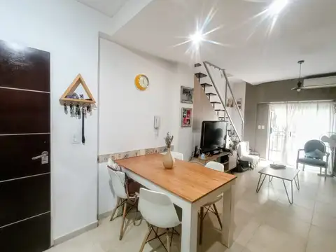 Depto Tipo Casa en Venta en Liniers, USD 125.000