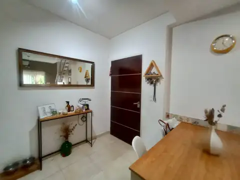 Depto Tipo Casa en Venta 16 años