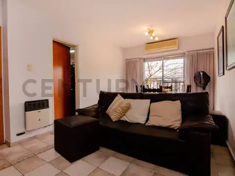 Venta Departamento de 3 Dormitorios con balcón en Lourdes, Rosario