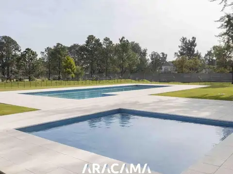 Terreno en Venta en Countries y Barrios Cerrados en Esteban Echeverria, USD 350.000