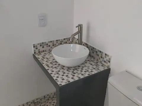 Depto Tipo Casa en Venta de 1 dormitorio