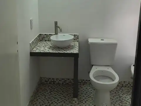Depto Tipo Casa en Venta de 2 ambientes