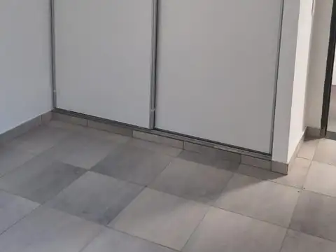 P.H 2 Ambientes a estrenar con patio interno.