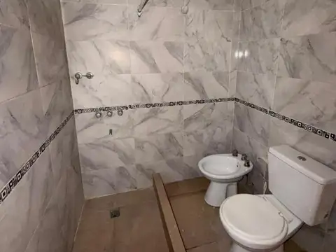 Departamento en Alquiler con 2 cocheras