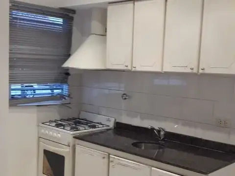 Depto Tipo Casa en Alquiler de 2 ambientes