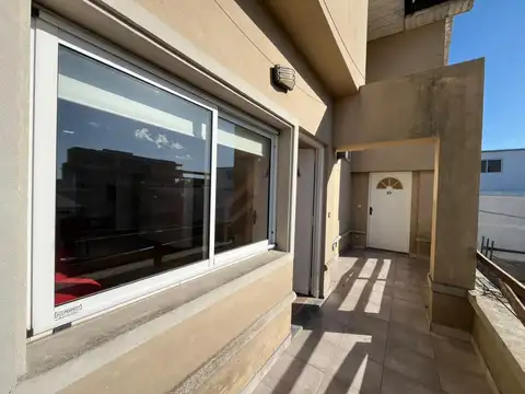 DEPARTAMENTO TIPO DÚPLEX 3 AMBIENTES EN VENTA