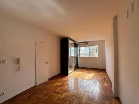 Departamento luminoso en VENTA. San Nicolas