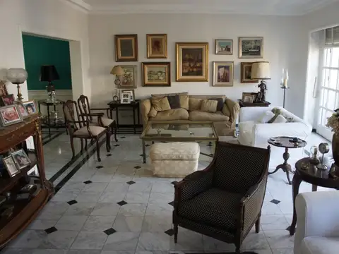 Av Santa Fe 1563 , Piso 6