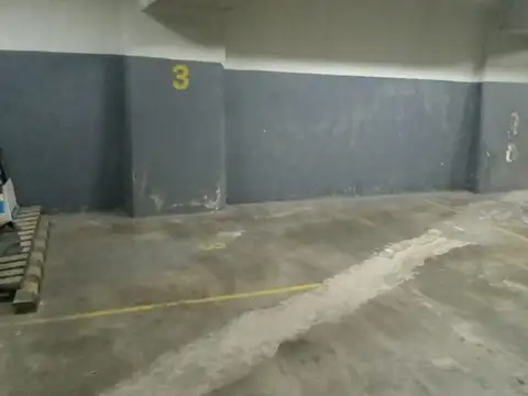 Cochera en excelente ubicacion 