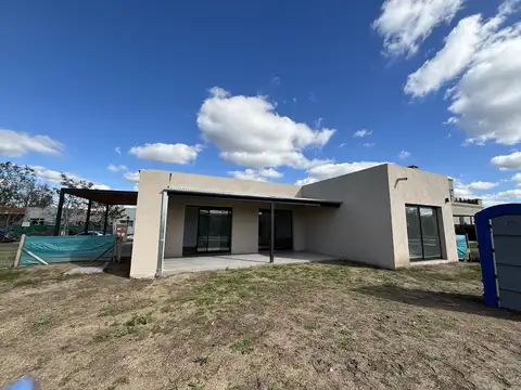 Casa en Alquiler 2 años