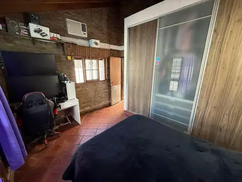 Depto Tipo Casa 4 ambientes con 1 baño