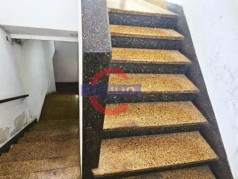 VENTA | DEPARTAMENTO 2 AMBIENTES CON MONOAMBIENTE EN OLIVOS