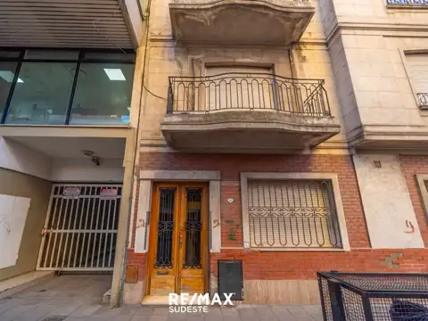 SEMIPISO EN MORENO 65