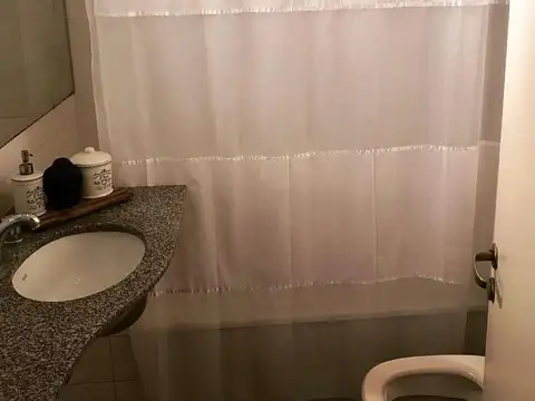 Departamento en Alquiler Temporal con 1 cocheras