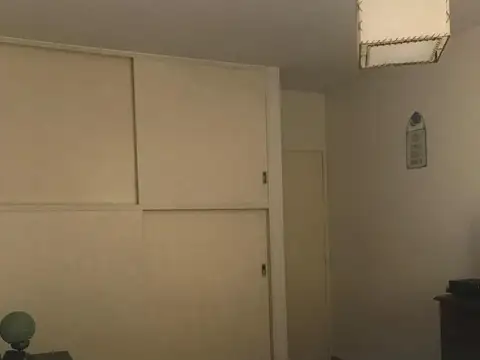 Amenabar 1500, Piso 1