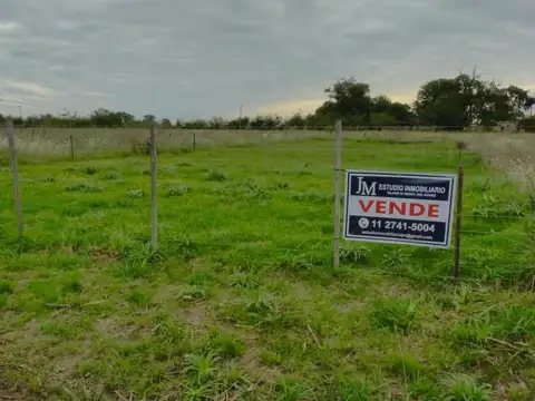 Terreno en Venta en Carmen de Areco, USD 22.500