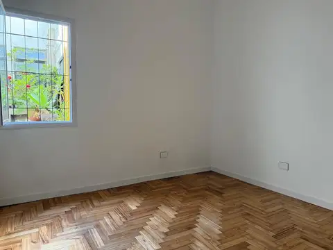 Depto Tipo Casa en Alquiler de 2 ambientes