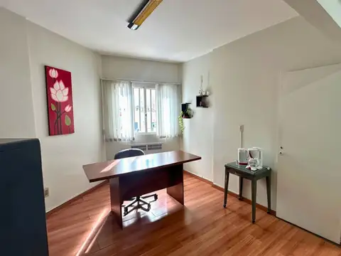 Oficina en Venta en Plaza Italia, USD 19.500