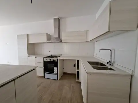 Departamento en Alquiler con 1 cocheras