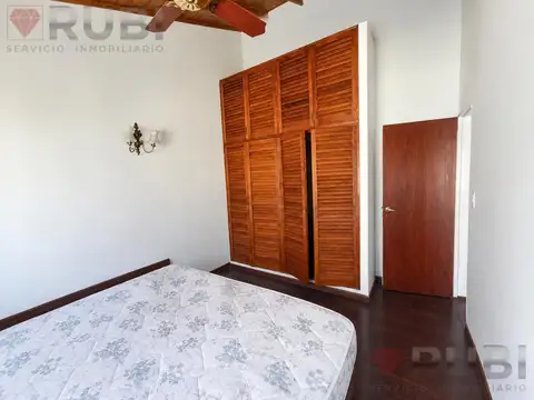 Casa en Alta Barda sobre esquina
