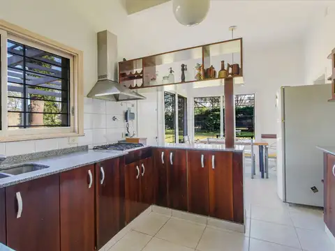 Casa 6 Ambientes Venta en Moreno - Lote Propio