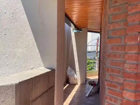 Depto Tipo Casa en Venta en Villa Luro, USD 160.000