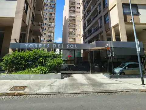 Granaderos 725, 12