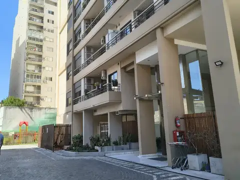 Granaderos 725 100