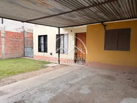 CASA EN VENTA ZONA SUR