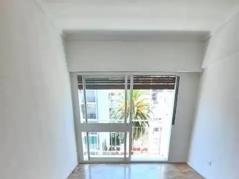 3 AMBIENTES 63 M2 COCINA 3 X 2,5 Y LAVADERO INDEPENDIENTE.