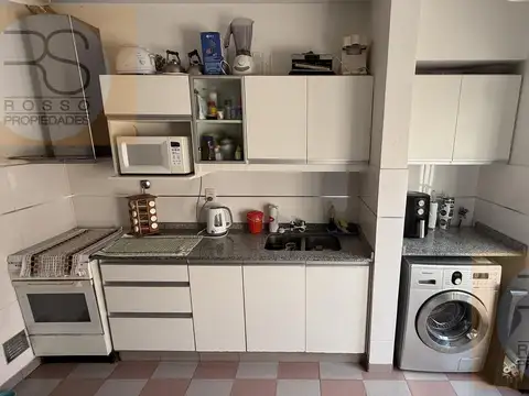 Depto Tipo Casa en Venta con 1 cocheras