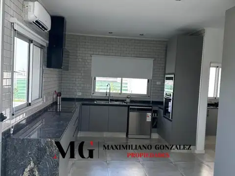 Casa en Alquiler de 5 dormitorios