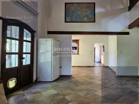 Casa en Alquiler al Oeste