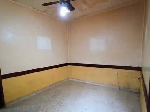 Depto Tipo Casa en Venta 56 años