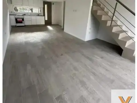 Casa en Alquiler al Este